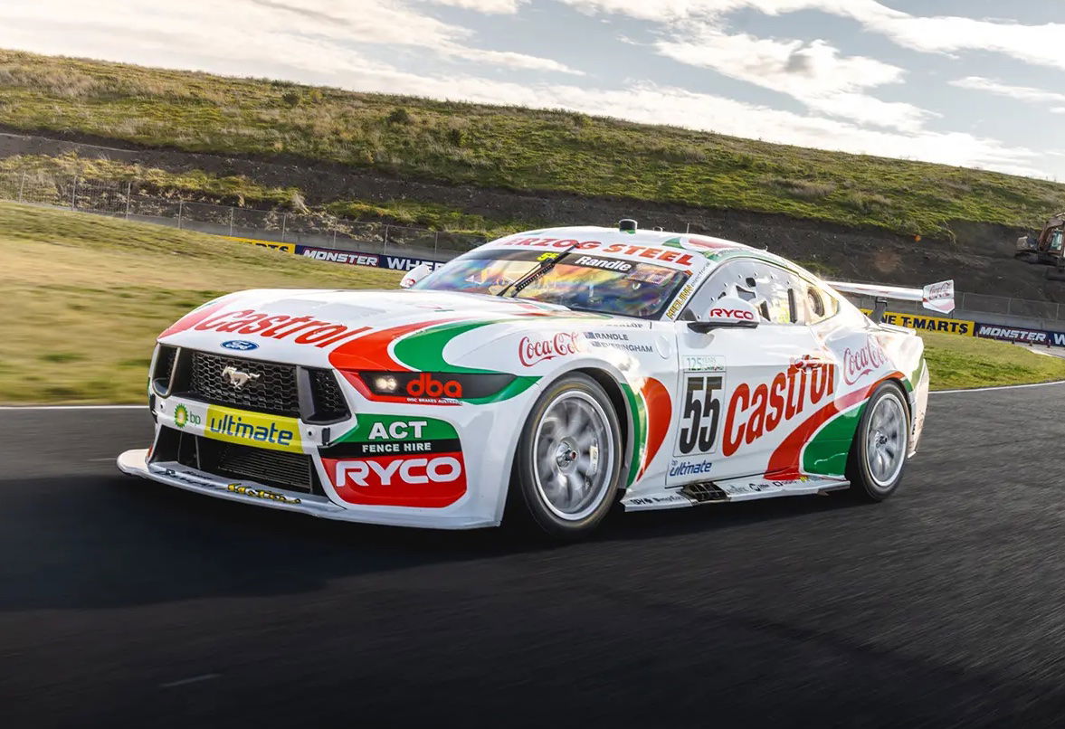Tickford Ford Mustang with Castrol Supra livery - front